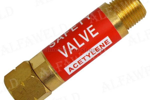 opritor-flacara-pe-reductor-pentru-acetilena-376-1-1
